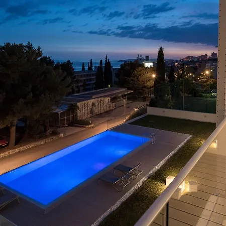 Luxury Gabriela With Pool Appartement *