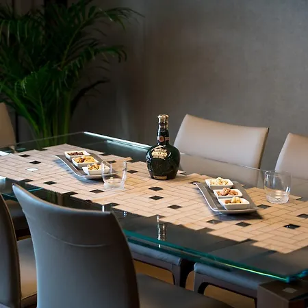 Luxury Gabriela With Pool Appartement
