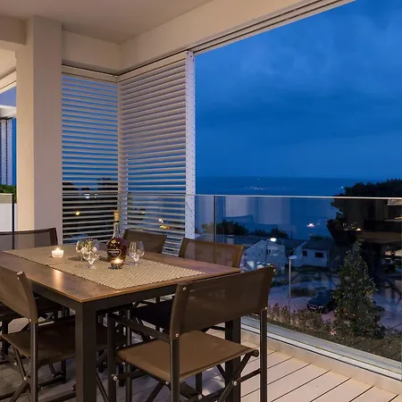 Luxury Gabriela With Pool Appartement *